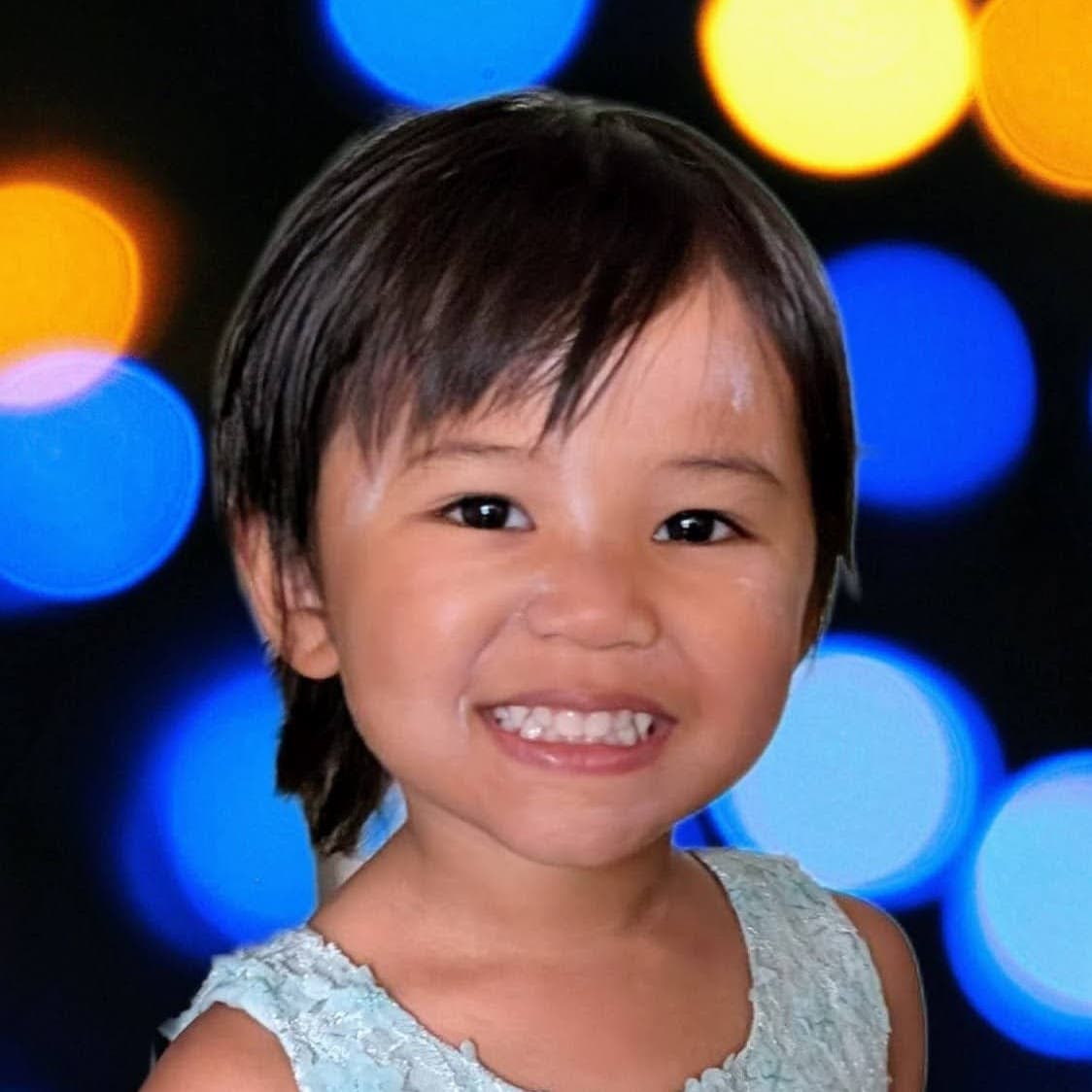 Tạ Ánh Vy - Head Flower Girl